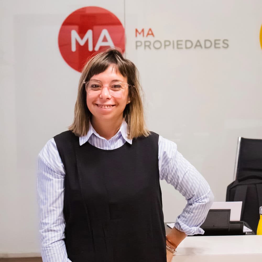 ANA CLARA ABRIATA