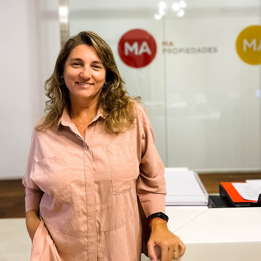 ANA CLARA ROZZI