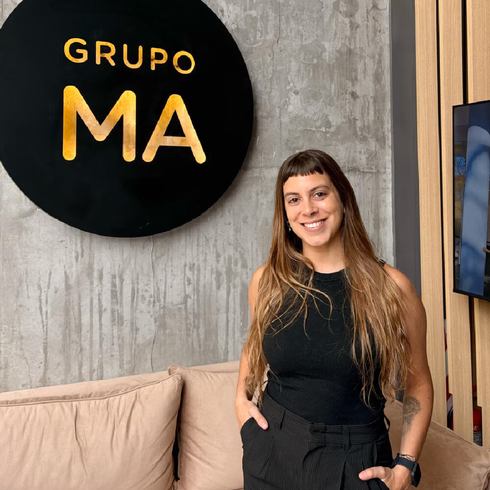 LUCÍA JUNCO