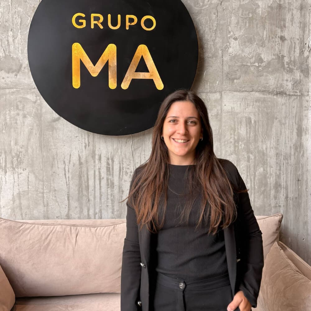 MACARENA LOPEZ