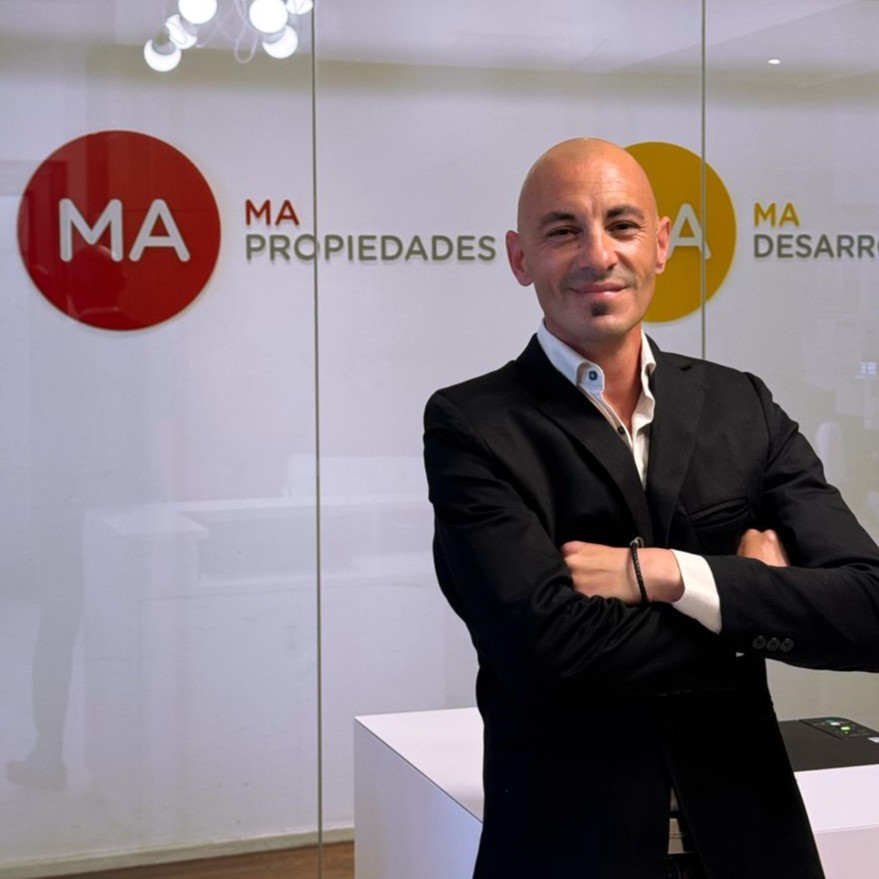 COMERCIAL - LUCAS GAMERO
Asesor Comercial Venta