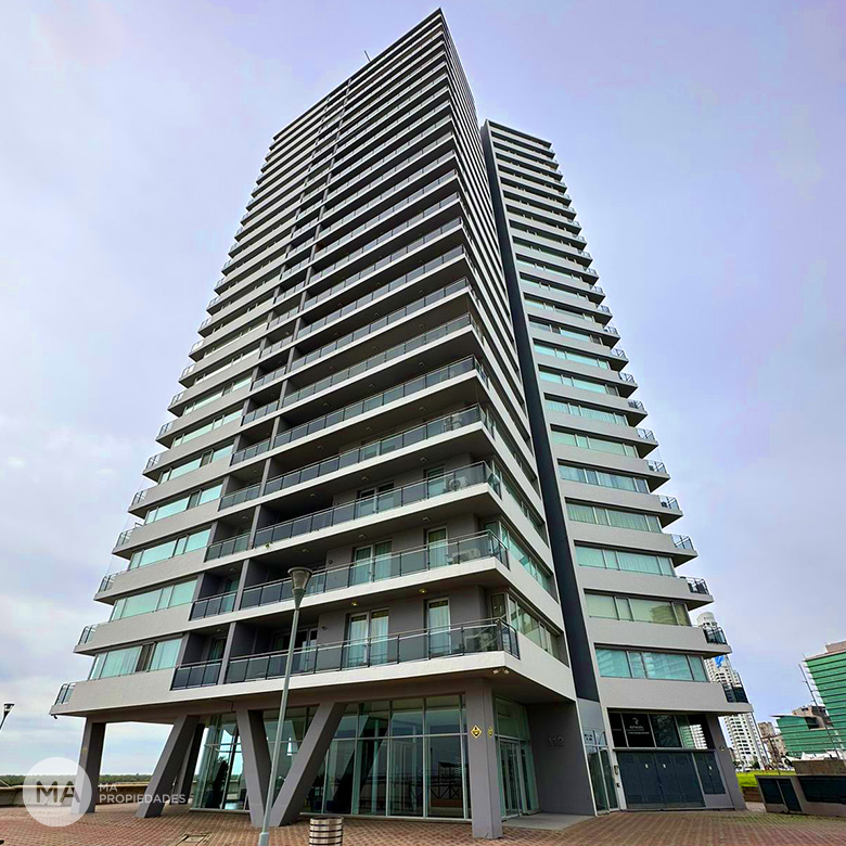 Departamento 2 dormitorios y cochera - Carballo 100  - Centro Rosario | Venta