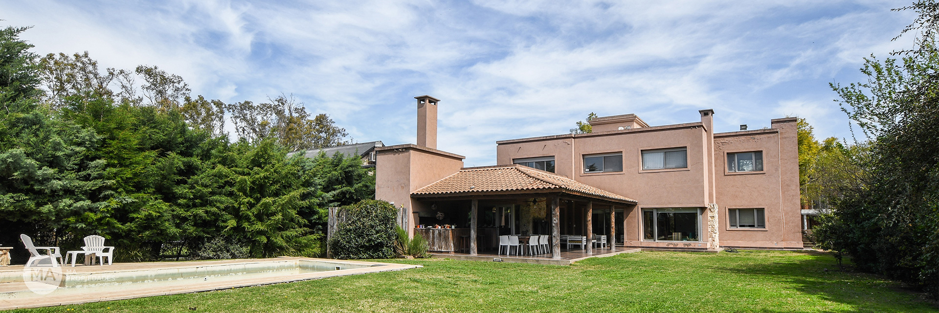 Casa 4 dormitorios - Kentucky Club de Campo - Funes | Venta