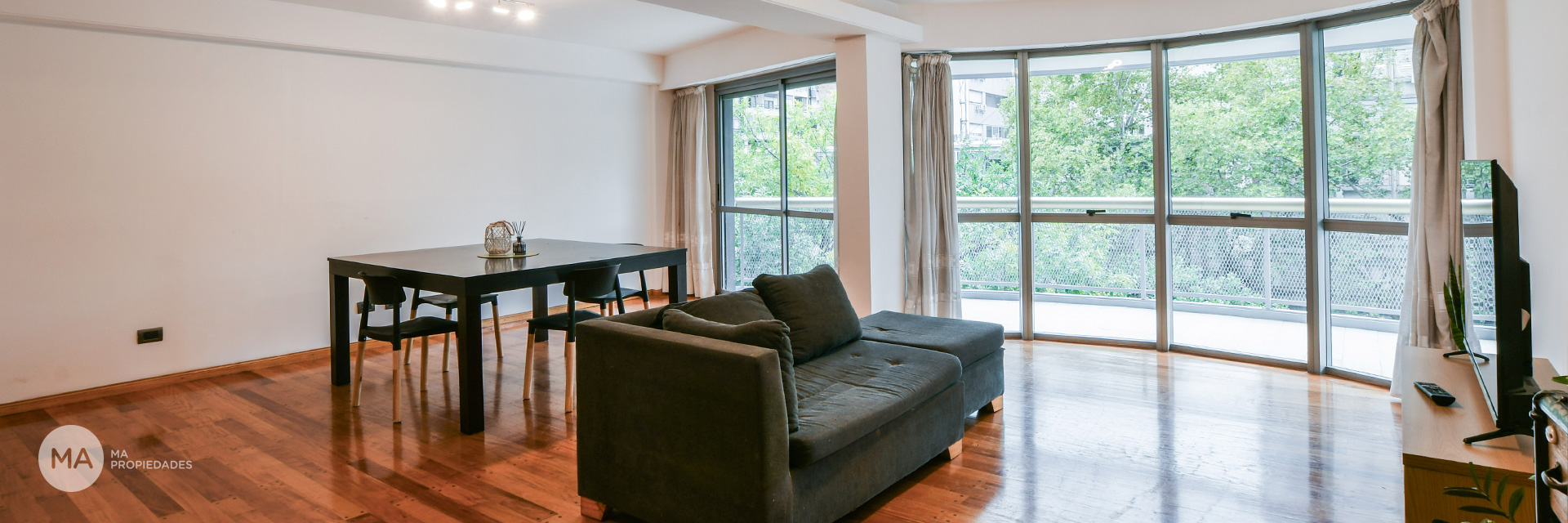 Departamento de 3 dormitorios con cochera - Bv. Oroño 100, Centro, Rosario  | Venta