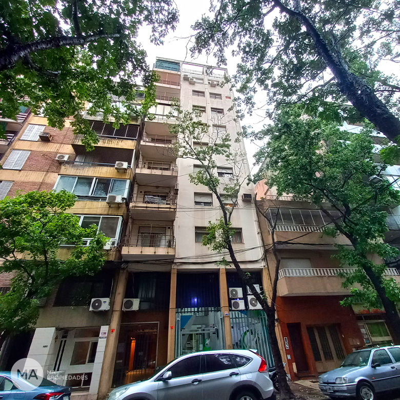 Departamento 3 dormitorios con patio exclusivo - Moreno 1400 - Centro Rosario