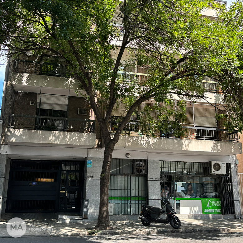 Departamento 3 dormitorios, 2 baños, patio, Urquiza 2400  - Centro Rosario | Venta