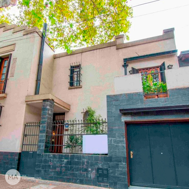 Casa 4 dormitorios con piscina - Azcuenaga, Rosario | Venta