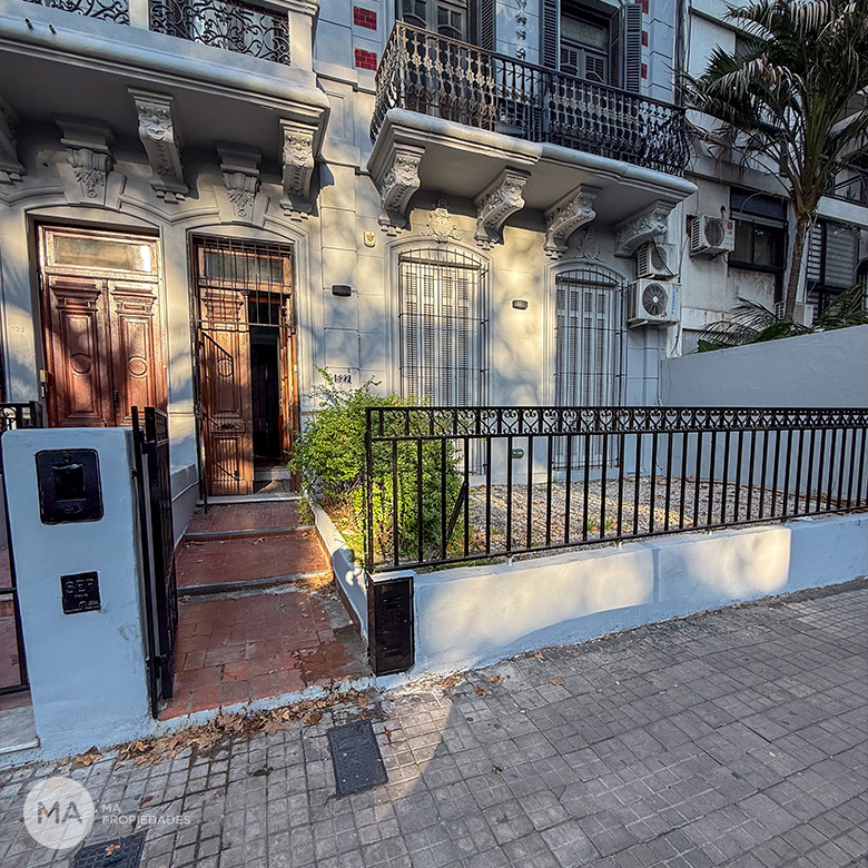 Casa 3 Dormitorios - Bv. Oroño 500 - Rosario Centro | Venta