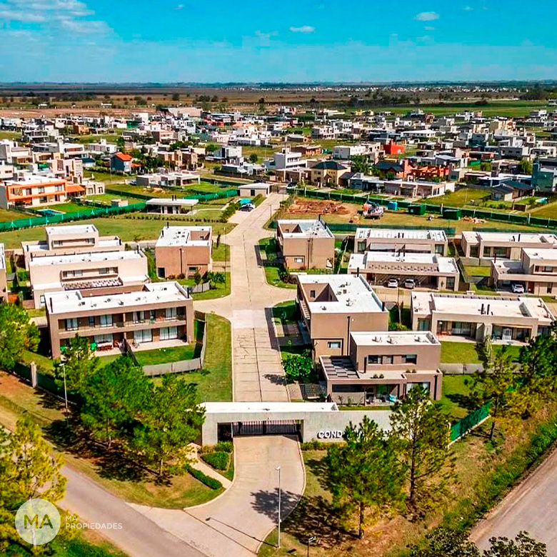 Casa 3 Dormitorios-Don Mateo Lote 328-Funes | Venta