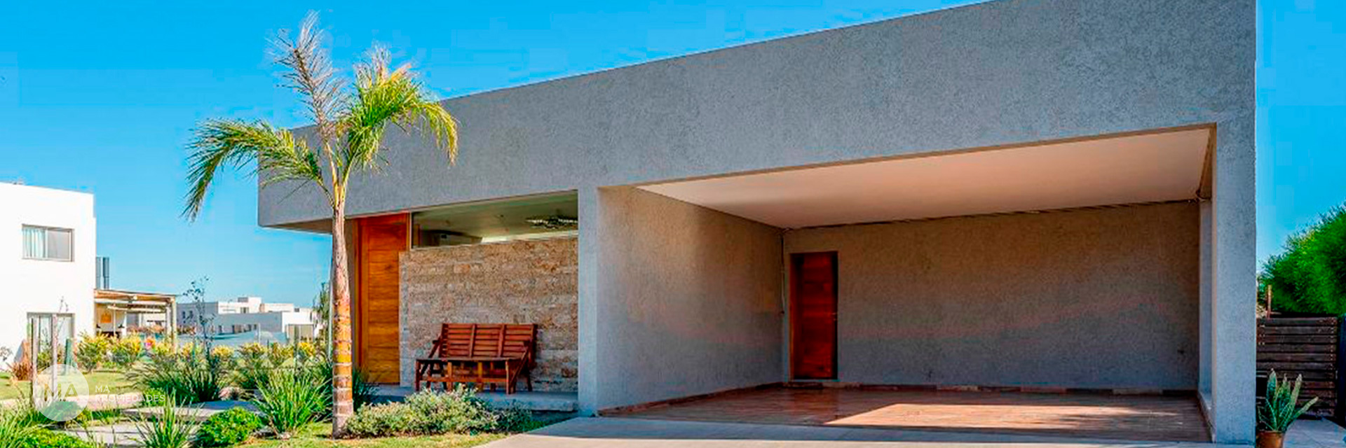 Casa 3 Dormitorios con Jardin y Piscina - San Sebastián Barrio Privado - Funes | Venta
