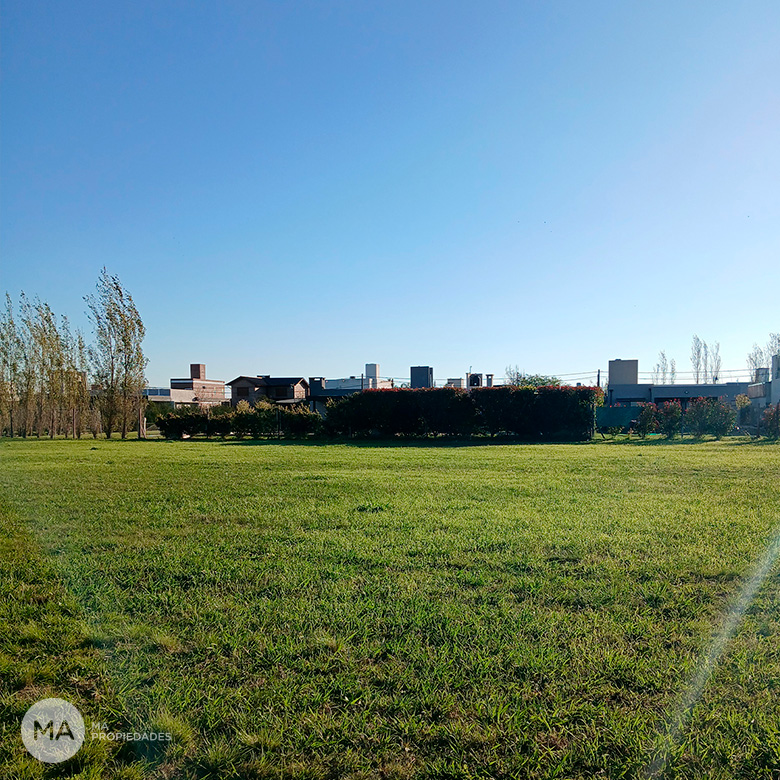 Lote 642 m2-Barrio Las Tardes-Roldán | Venta