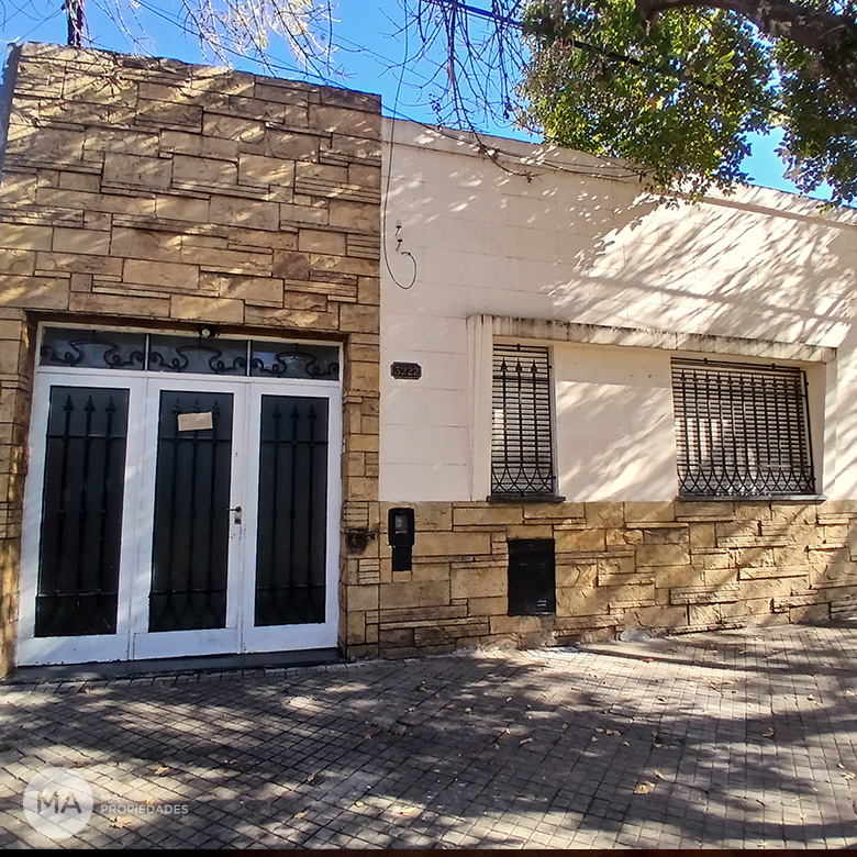 Casa 3 Dormitorios - Maipu 3200 - España y Hospitales - Rosario | Venta