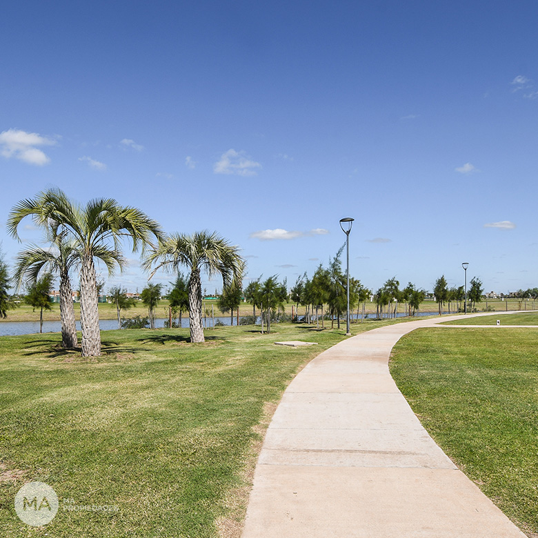 Lote 1062 m2 - Vida Club de Campo - Funes | Venta