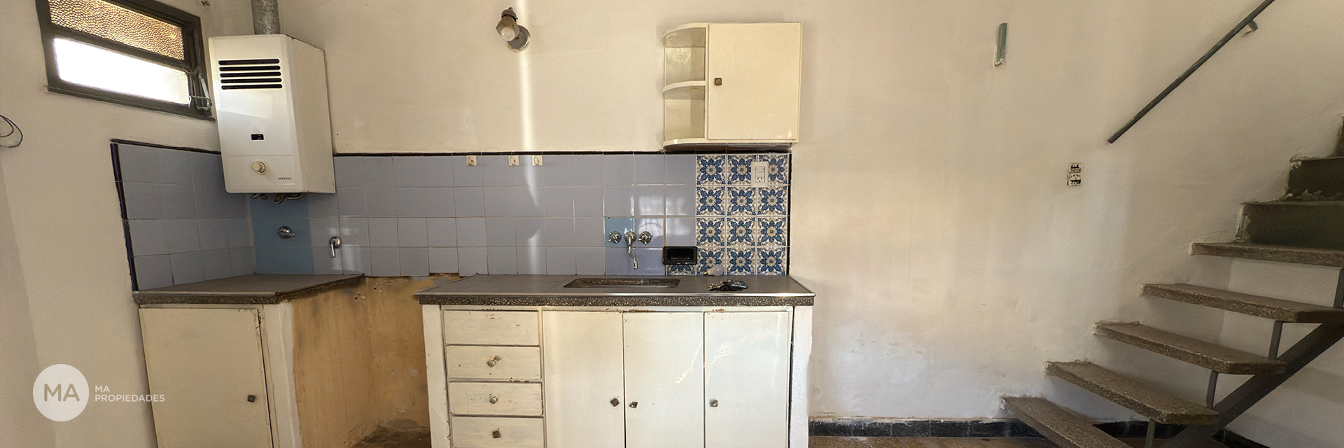 Casa 1 Dormitorio con cochera - Olascoaga 1300 - Azcuenaga - Rosario | Venta