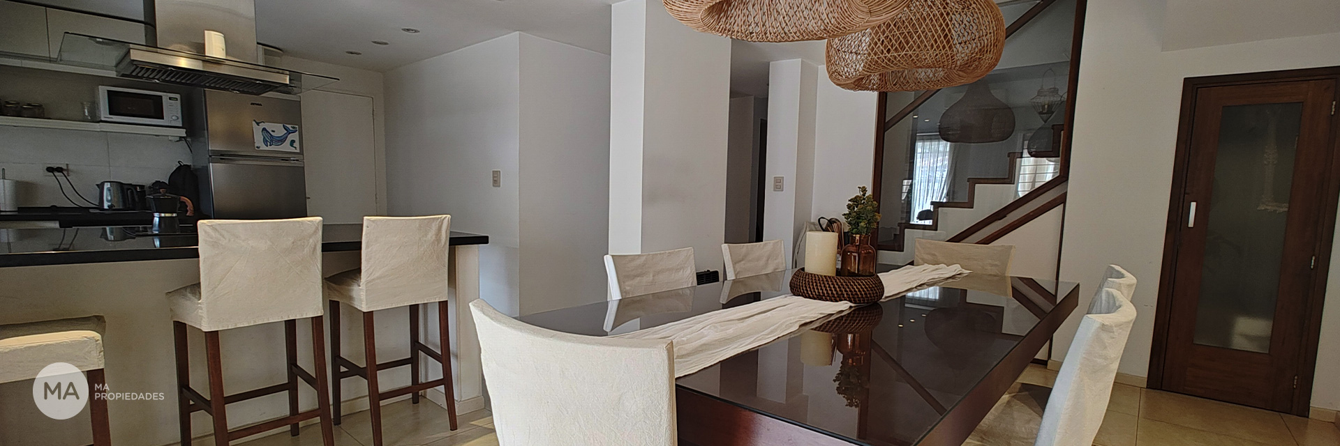 Casa 3 Dormitorios con jardín - Mendez Goncales 2500 - J. Cura - Rosario | Venta
