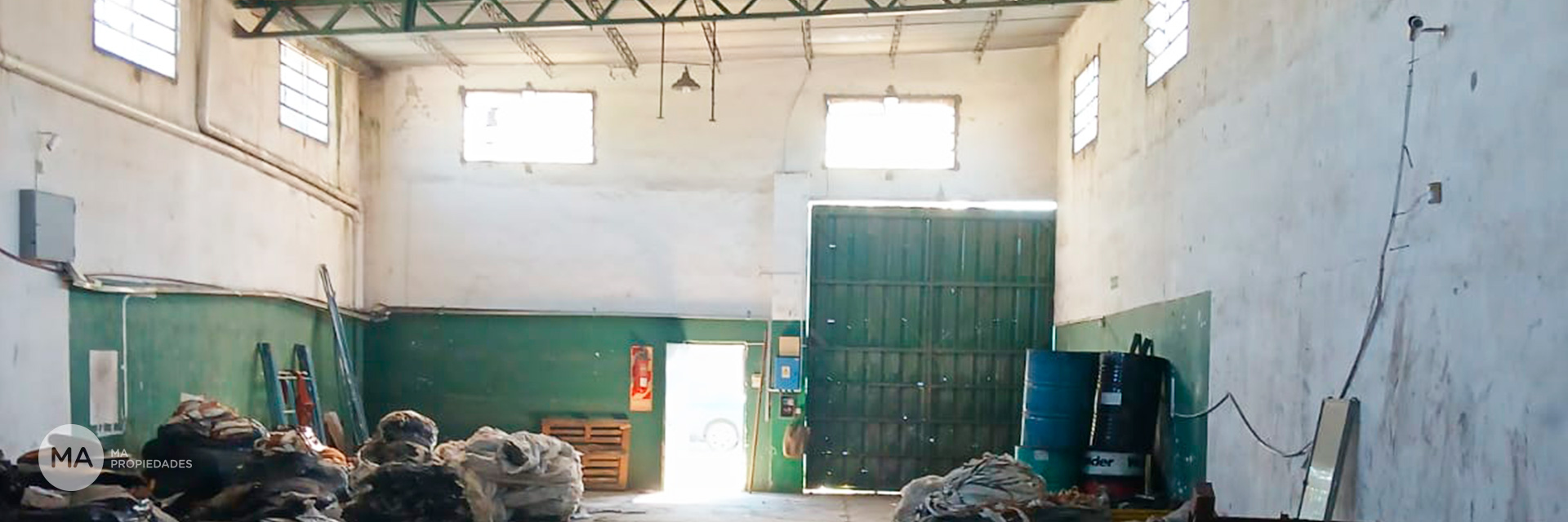 Galpón 240 m2 - Ghandi 7000 - Barrio Industrial - Rosario | Venta