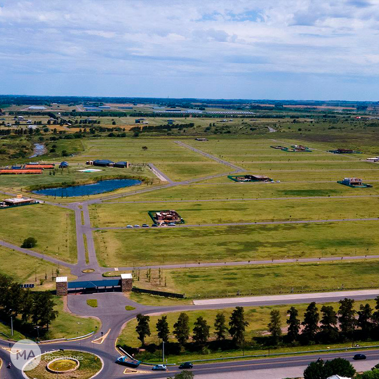 Terreno 875 m² - La Finca - Funes | venta