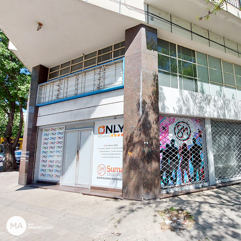 Local comercial en venta en Abasto doble altura en esquina